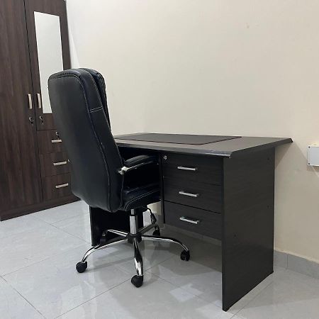 Cozy Private Studio Apartment Near Airport Abu Dabi Dış mekan fotoğraf